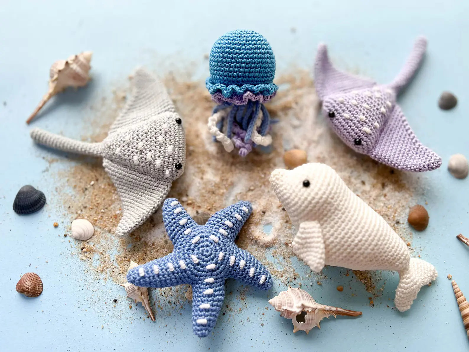 Crochet Sea Animals Pattern Bundle — Seahorse, Jellyfish, Beluga & More (PDF, English & French)
