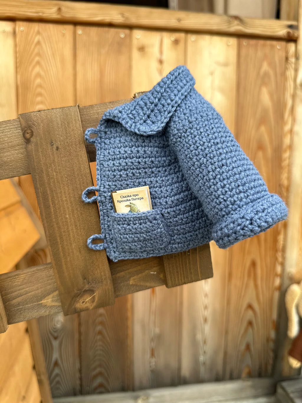 Amigurumi Bunny Crochet Pattern PDF – Large Plush Rabbit Toy with Jacket & Carrot (32cm)