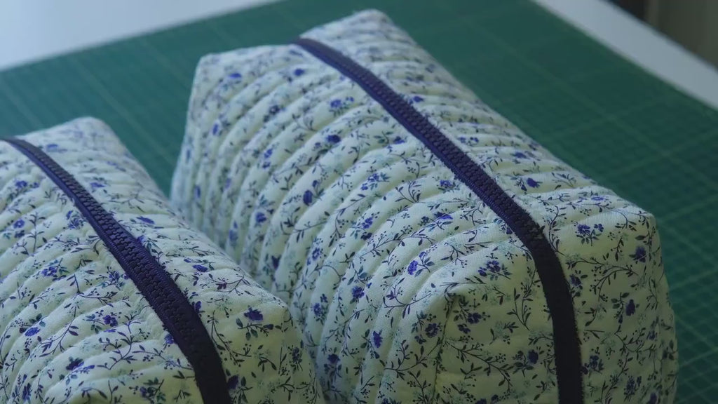 Open-Up Pouch PDF Sewing Pattern — Quilted Makeup Bag in 3 Sizes