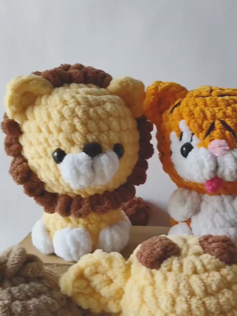 14-in-1 No-Sew Safari Amigurumi Crochet Pattern PDF | 14 Animal Plush Bundle